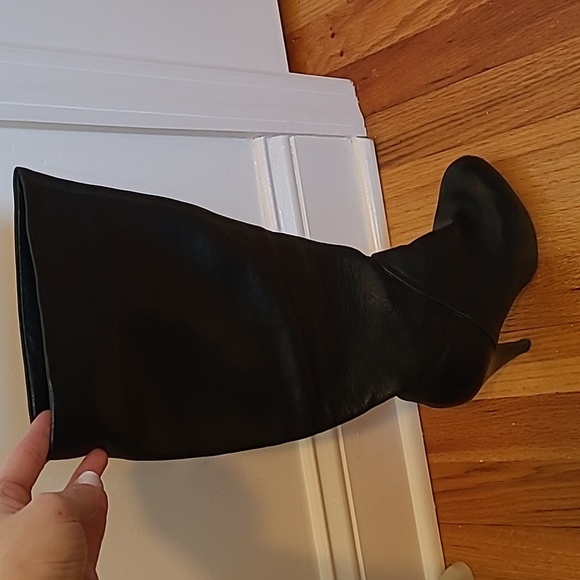 Dolce Vita Shoes - Dolce Vita Black Leather Knee Hi Boots Y2K